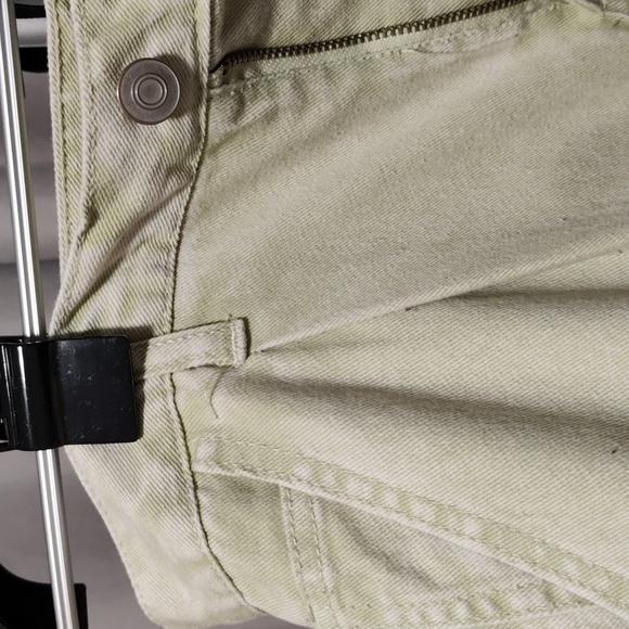 BRAND NEW WITH TAG - Pastel green jeans - Picture 7 of 7